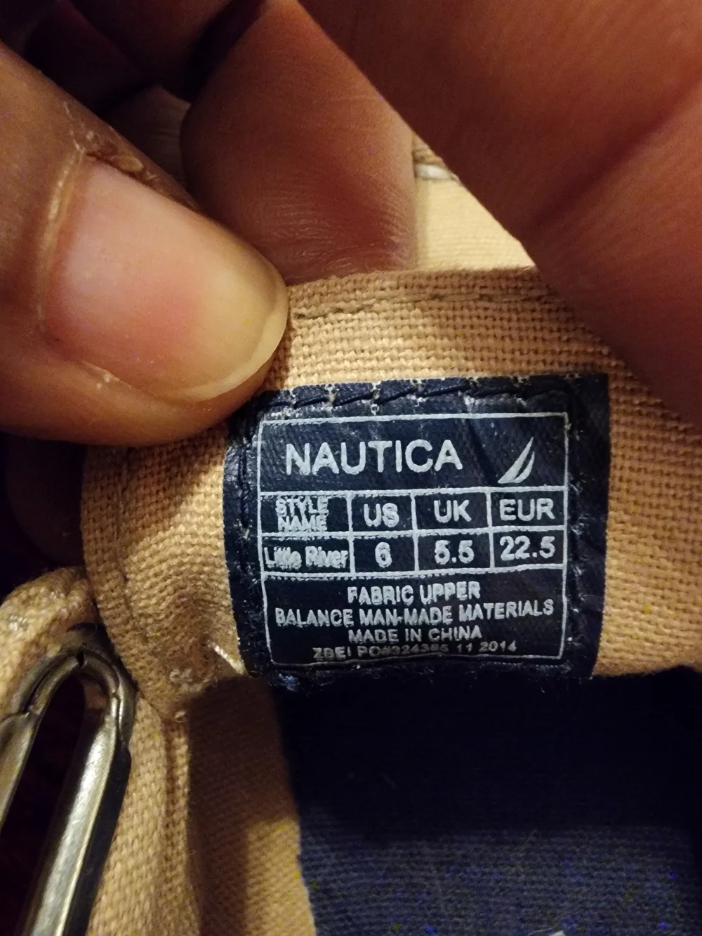 Nautica Kids Tan boat shoes size 6